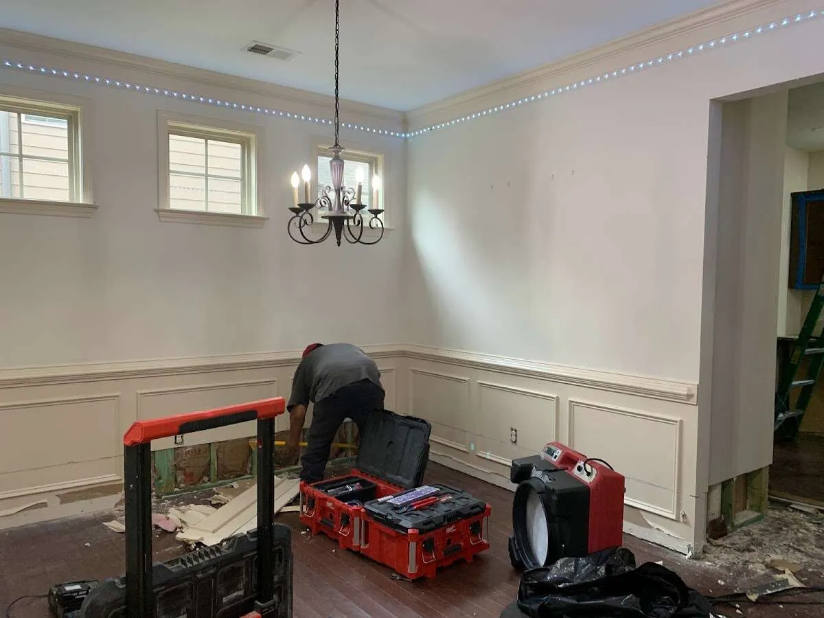 Restoration technician with professional equipment in Princeton